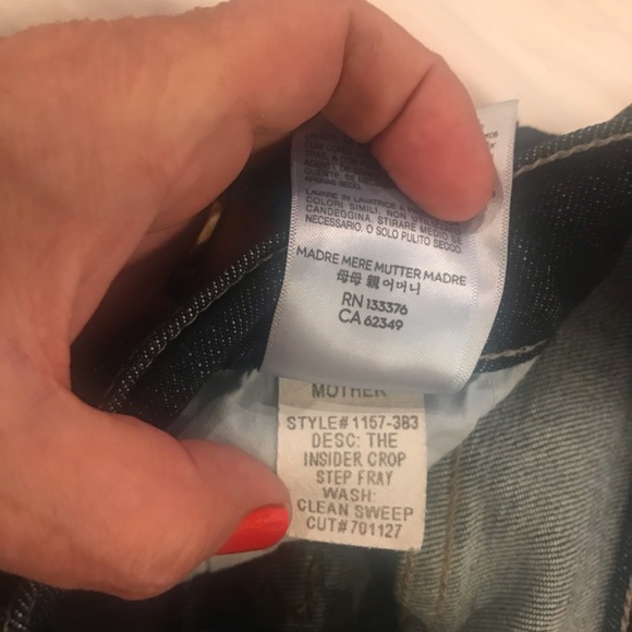 COPY - Mother Insider Jeans 30 Crop Step Clean Sweep . Reserved for Brookf1 ONLY - Picture 3 of 5